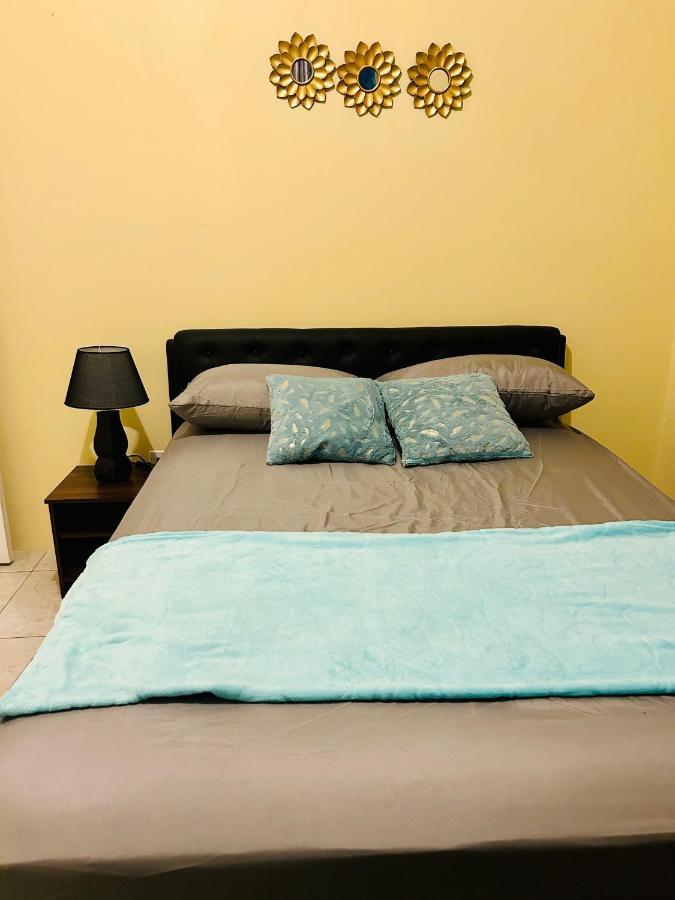 The Rest Stop-B- 15 Min From Airport/24Hrs Security Montego Bay Exterior photo