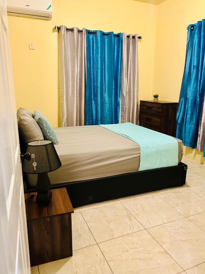 The Rest Stop-B- 15 Min From Airport/24Hrs Security Montego Bay Exterior photo